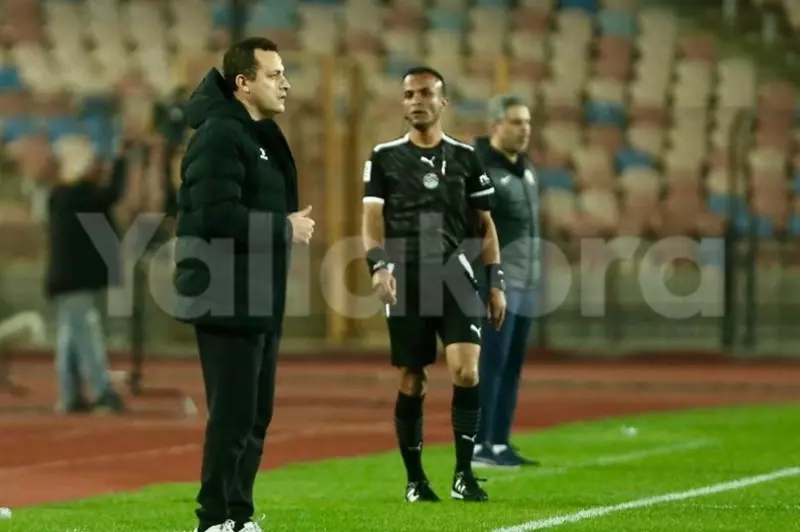 مدرب الاتحاد بعد الخسارة من الزمالك: الفريق الأفضل خسر.. ونعاني مع التحكيم 